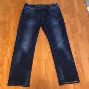 American Eagle original straight 33x32 flex jeans